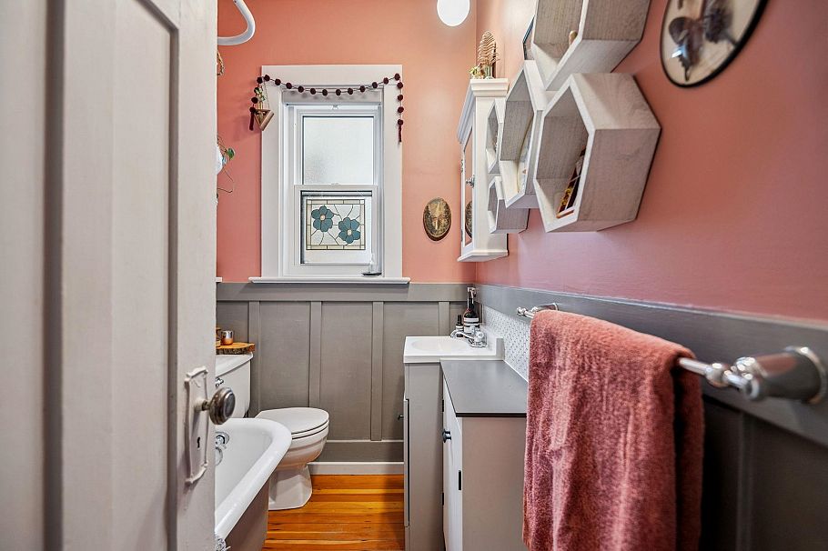 1652 E 33rd Avenue Vancouver, BC - 23