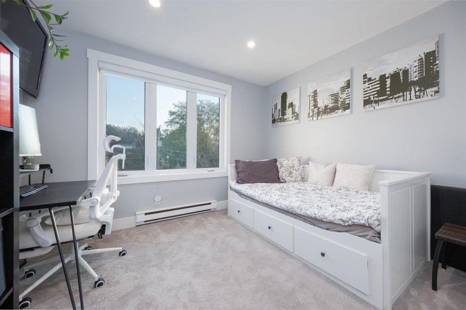 1846 W 1st Avenue Vancouver, BC - 17