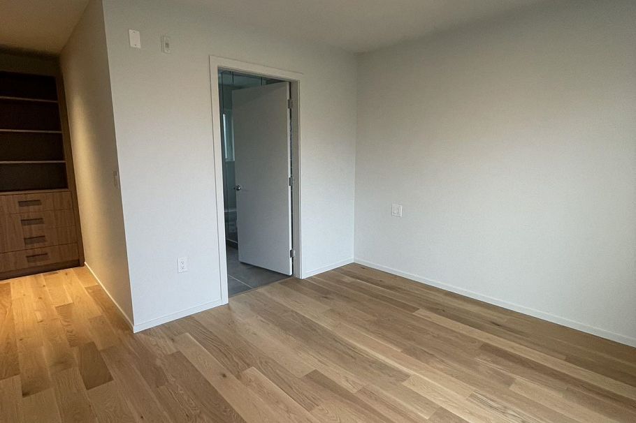 134 765 W 49th Avenue Vancouver, BC - 9