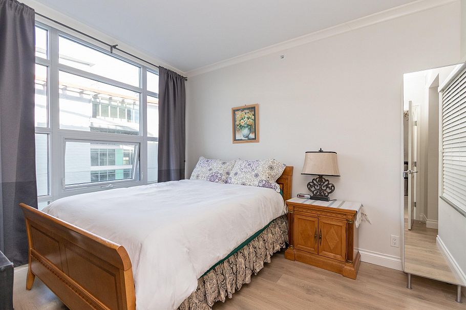 705 199 Victory Ship Way North Vancouver, BC - 14