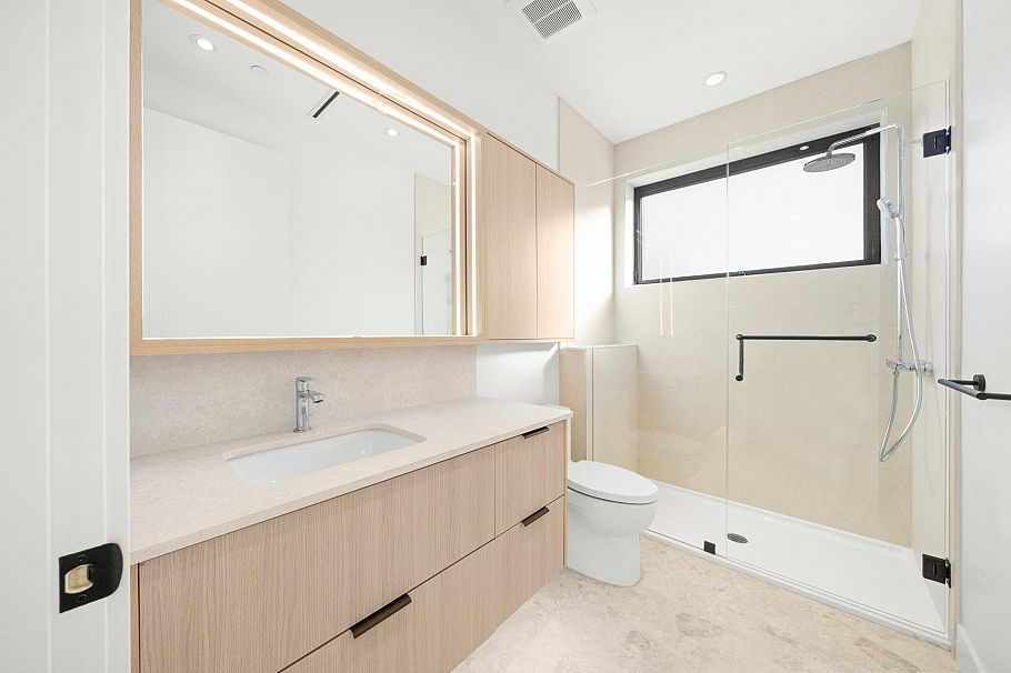 3925 Wallace Street Vancouver, BC - 14