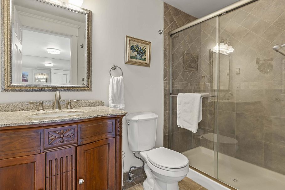 3215 W 39th Avenue Vancouver, BC - 12