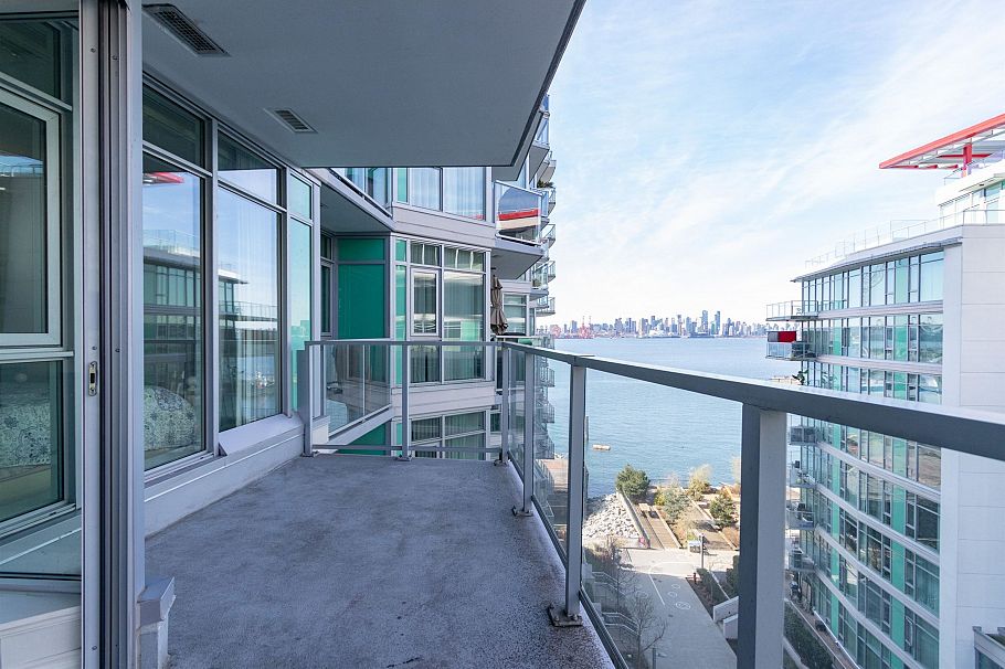 705 199 Victory Ship Way North Vancouver, BC - 9