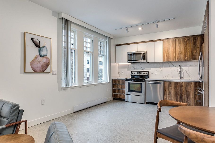 207 1170 BARCLAY STREET, Vancouver BC V6E 1H1 Vancouver, BC - 2