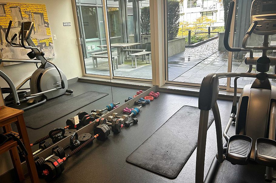 208 1783 Manitoba Street Vancouver, BC - 13