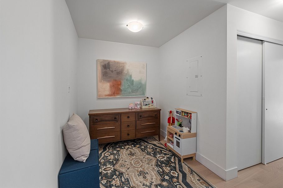 1688 Mclean Drive Vancouver, BC - 18