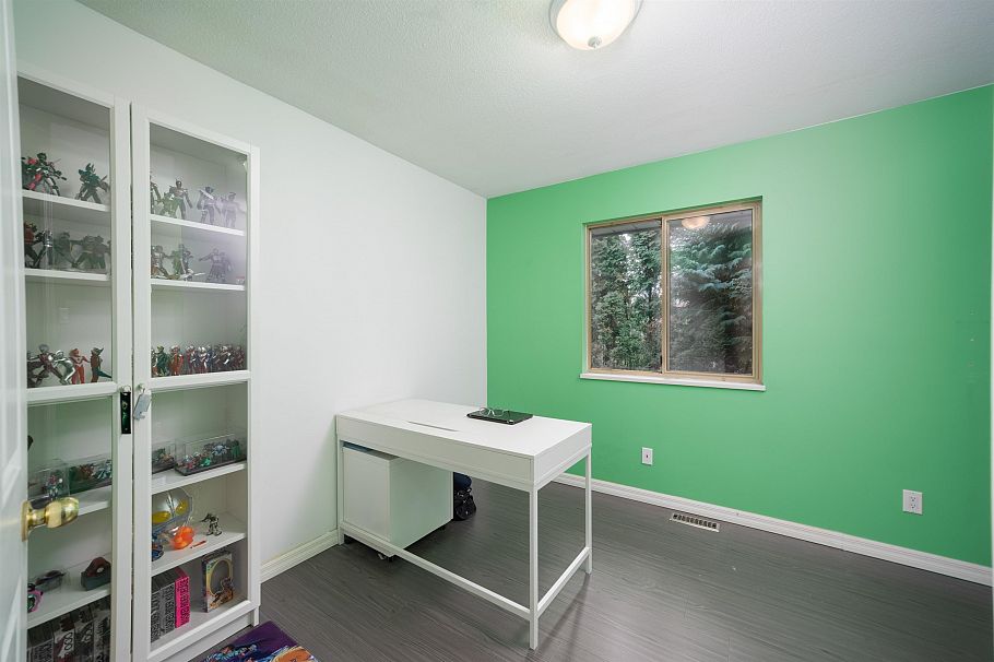 1931 Westview Drive North Vancouver, BC - 7