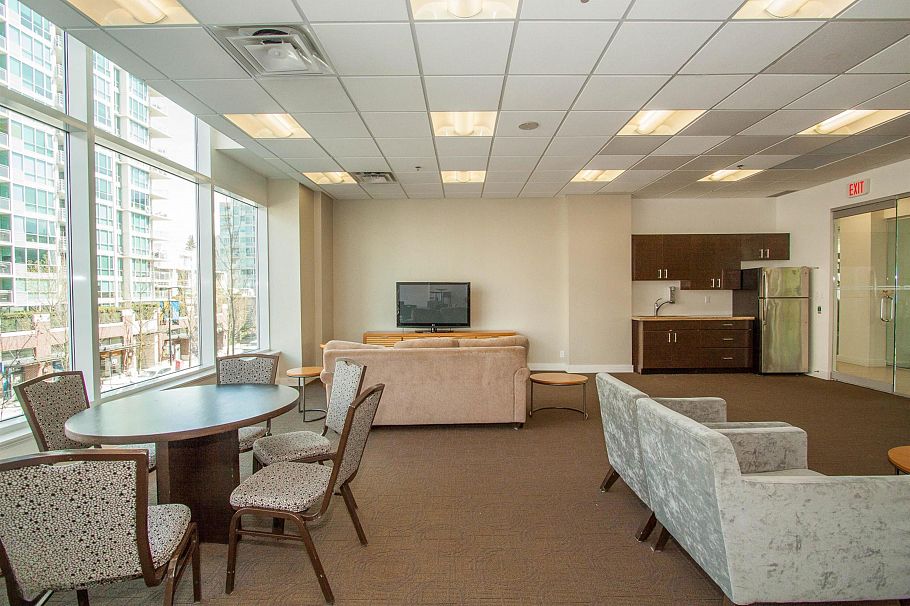 705 199 Victory Ship Way North Vancouver, BC - 24