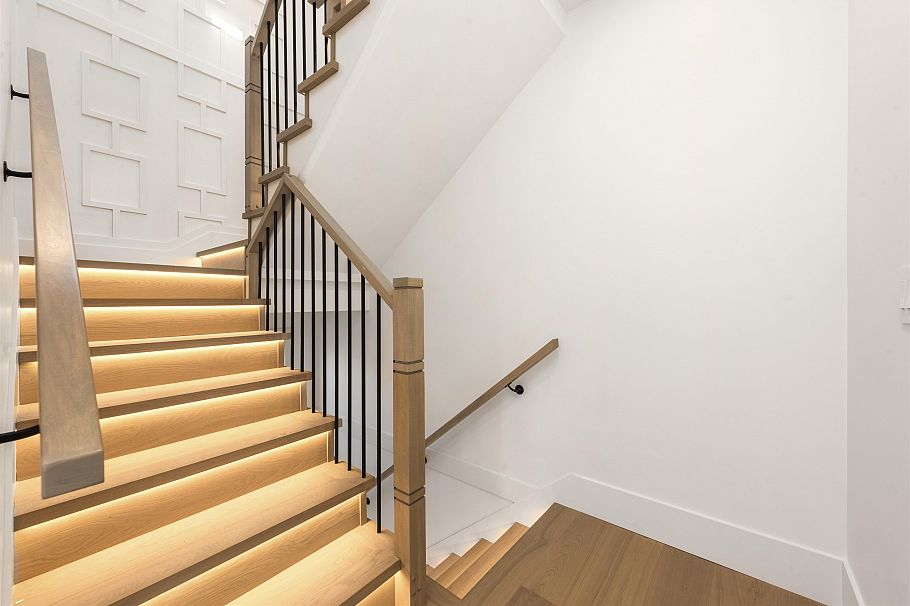 2 847 E 10th Avenue Vancouver, BC - 21