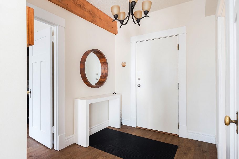 54 777 Burrard Street Vancouver, BC - 2