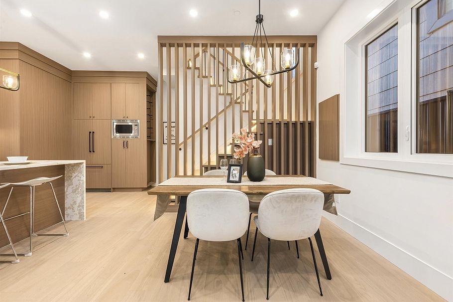 1 847 E 10th Avenue Vancouver, BC - 8