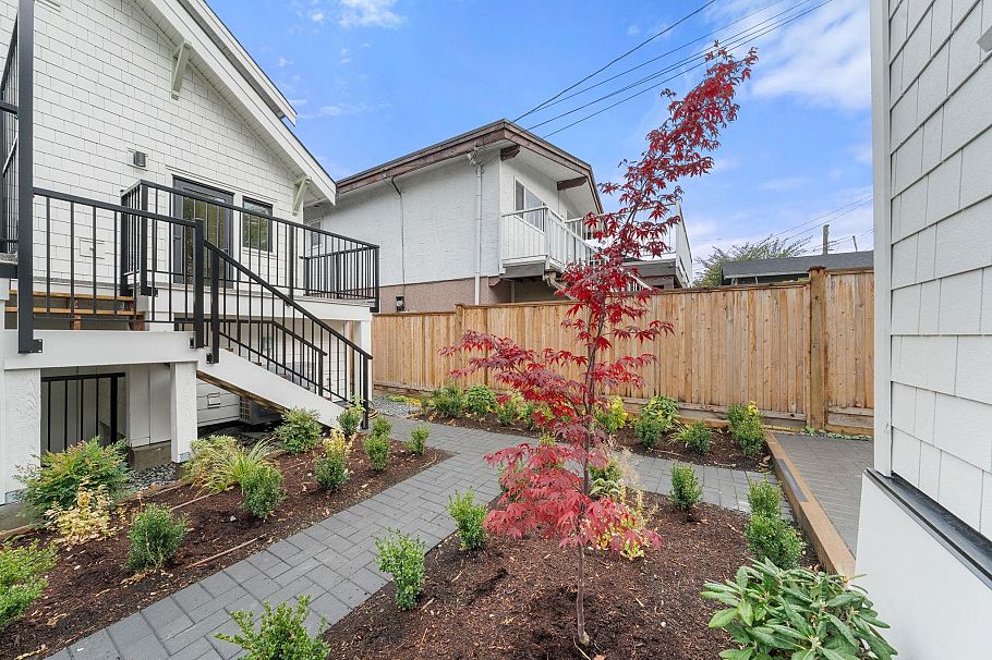 2530 Mcgill Street Vancouver, BC - 22