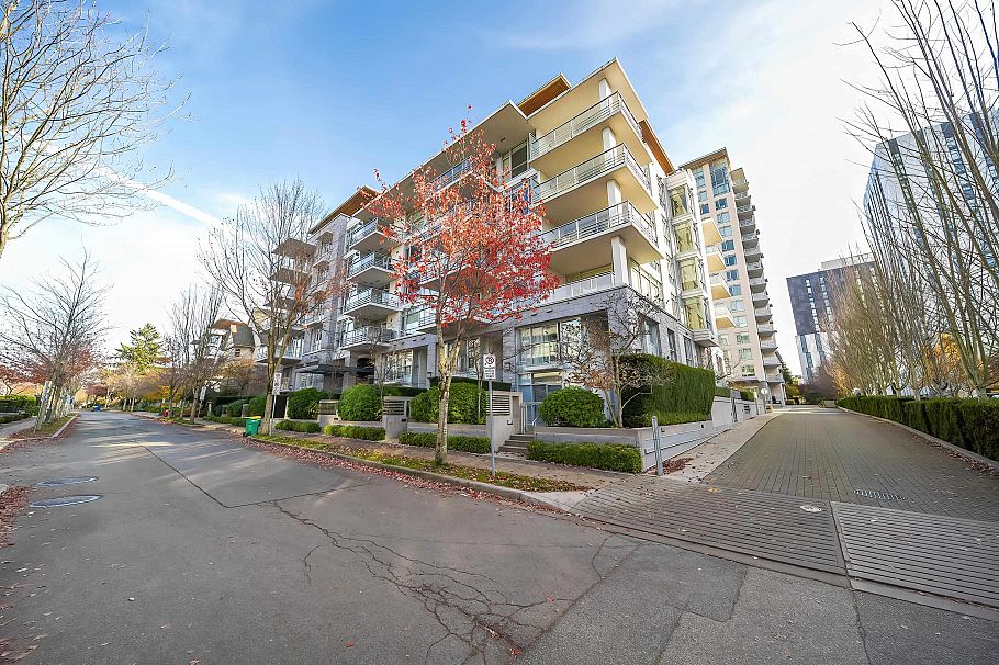 404 6080 Iona Drive Vancouver, BC - 1