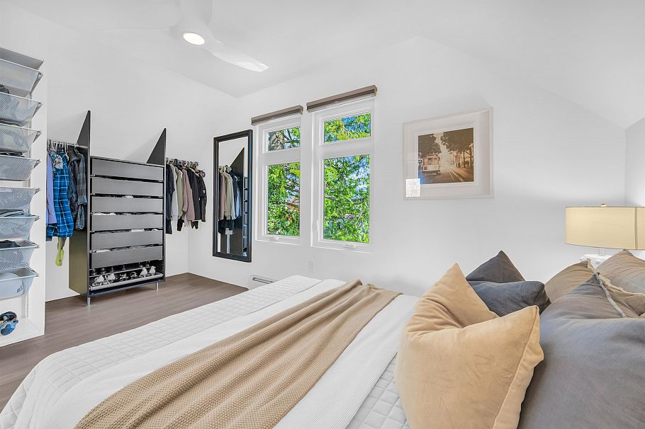 4379 Welwyn Street Vancouver, BC - 15