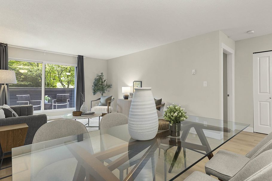 216 1990 W 6th Avenue Vancouver, BC - 3