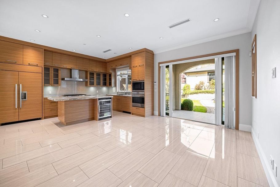 2963 W 43rd Avenue Vancouver, BC - 7