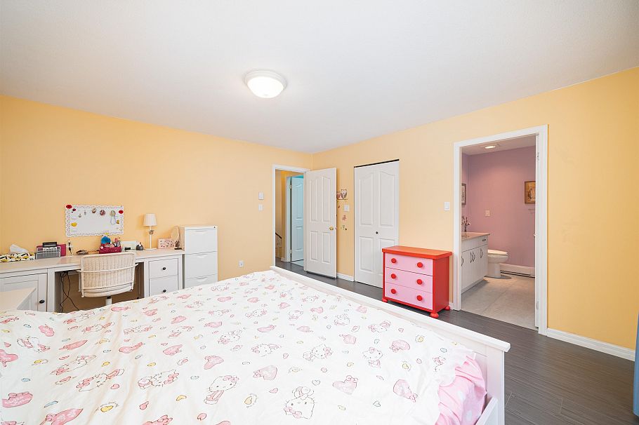 1931 Westview Drive North Vancouver, BC - 19