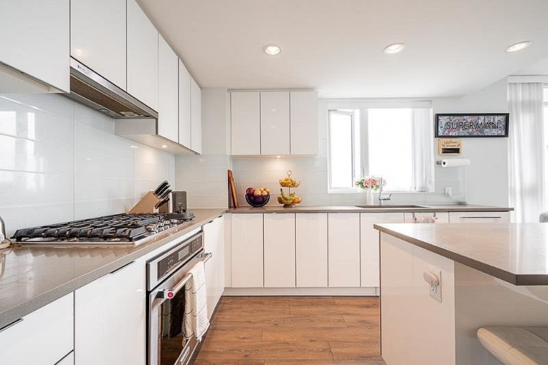 1601 2388 Madison Avenue Burnaby, BC - 4