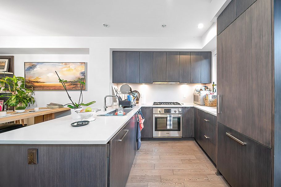 5532 Oak Street Vancouver, BC - 8