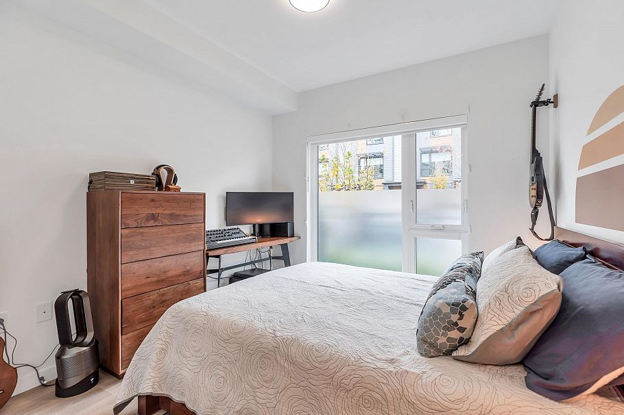 #146 545 E 2nd Street North Vancouver, BC - 16