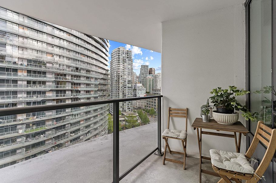 1611 68 SMITHE ST, Vancouver BC V6B 0P3 Vancouver, BC - 14