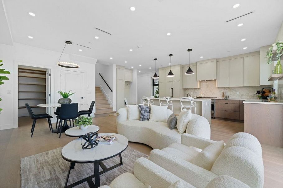 3 2282 E 8th Avenue Vancouver, BC - 10