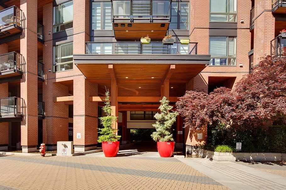 404 733 W 3rd Street North Vancouver, BC - 30