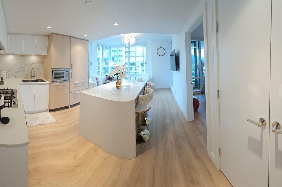 1902 1500 FERN STREET, North Vancouver BC V7J 0E6 North Vancouver, BC - 3