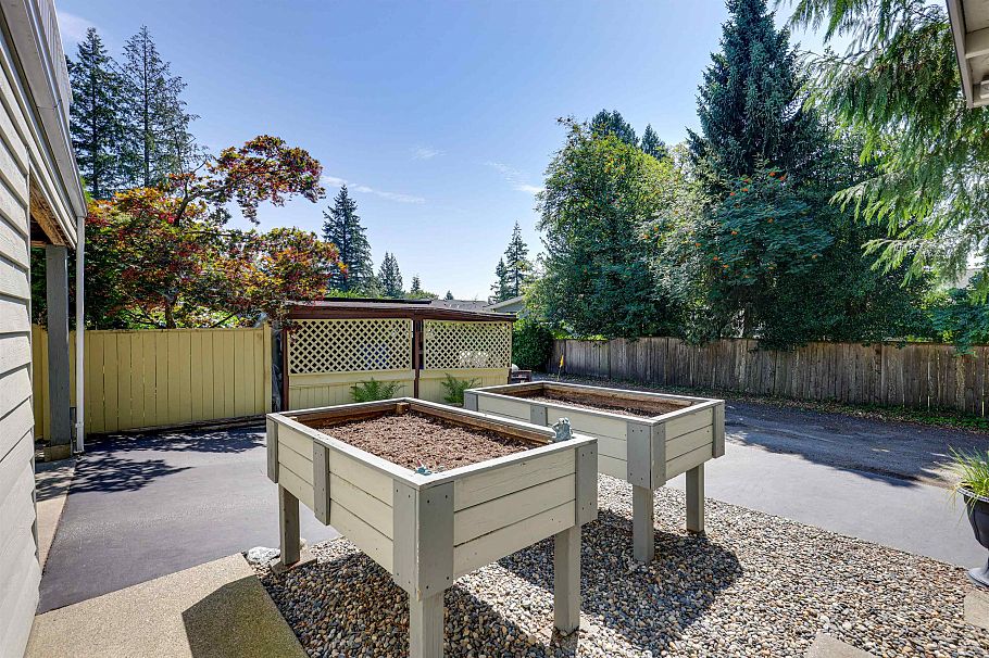 1433 Doran Road North Vancouver, BC - 27