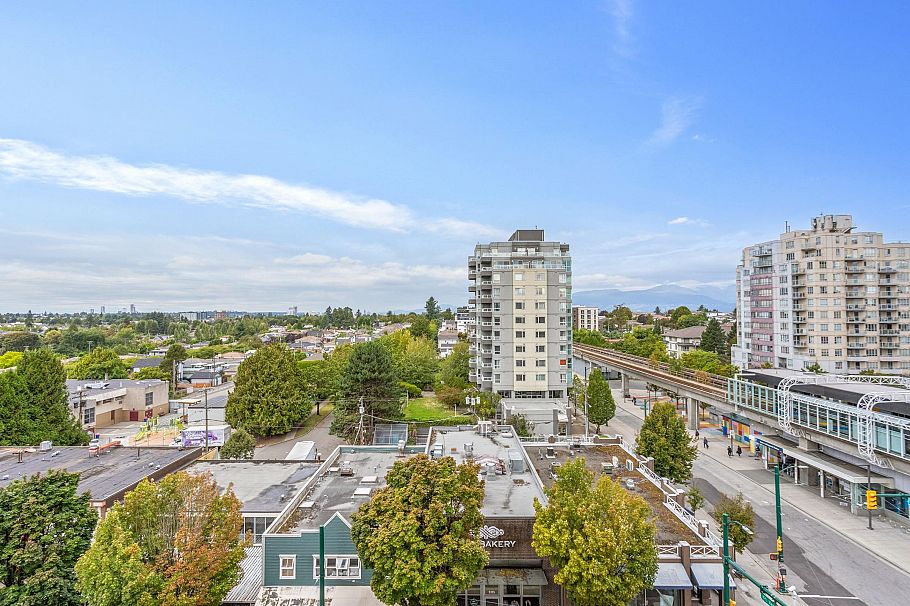 803 3438 Vanness Avenue Vancouver, BC - 17