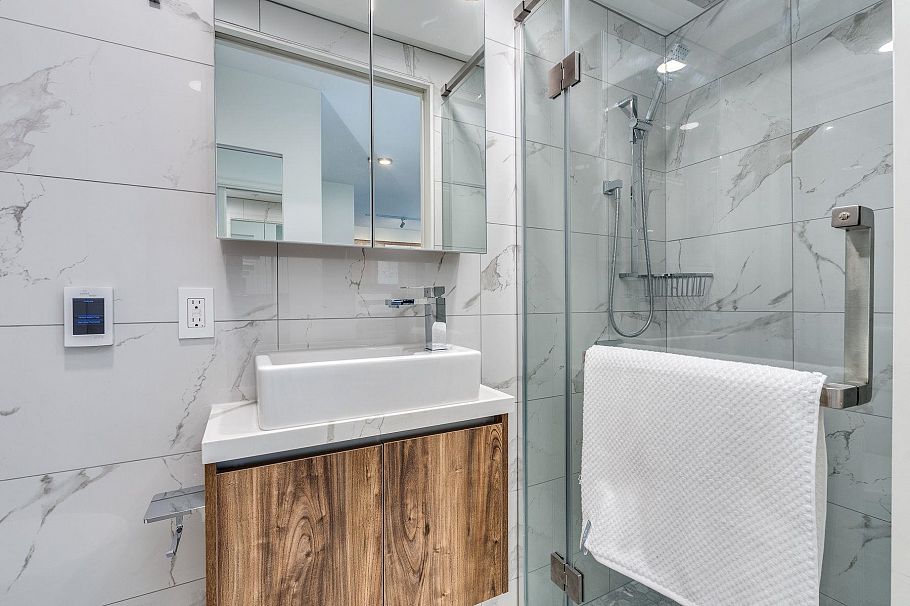 207 1170 BARCLAY STREET, Vancouver BC V6E 1H1 Vancouver, BC - 11