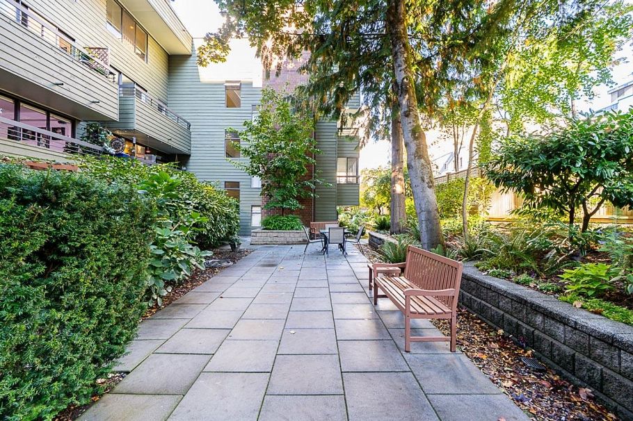 208 1355 Harwood Street Vancouver, BC - 19