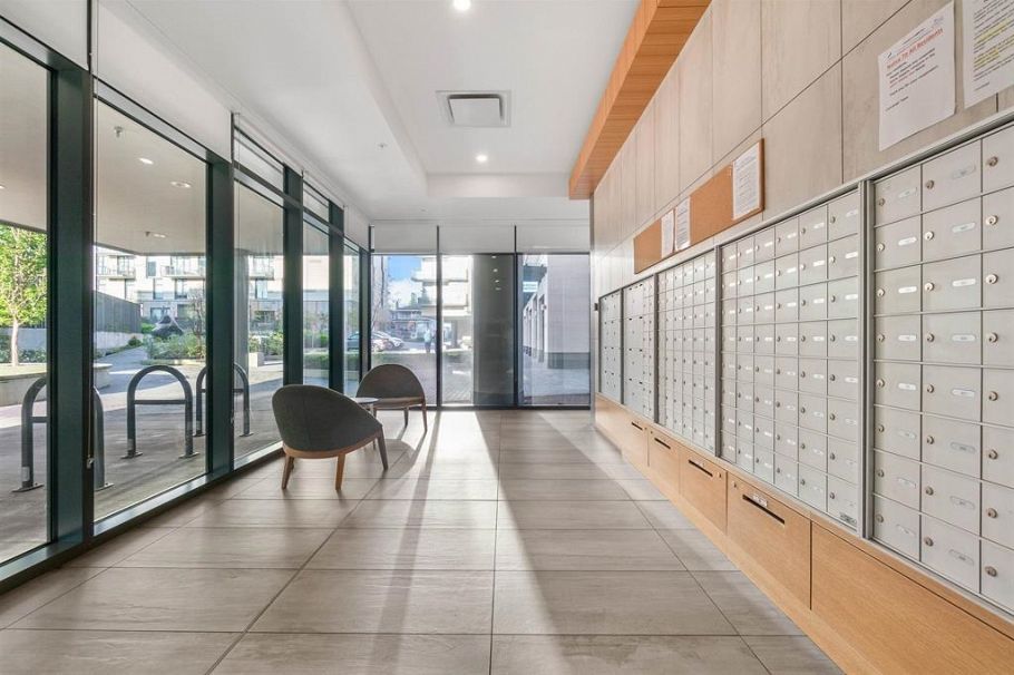 502 8188 Fraser Street Vancouver, BC - 14