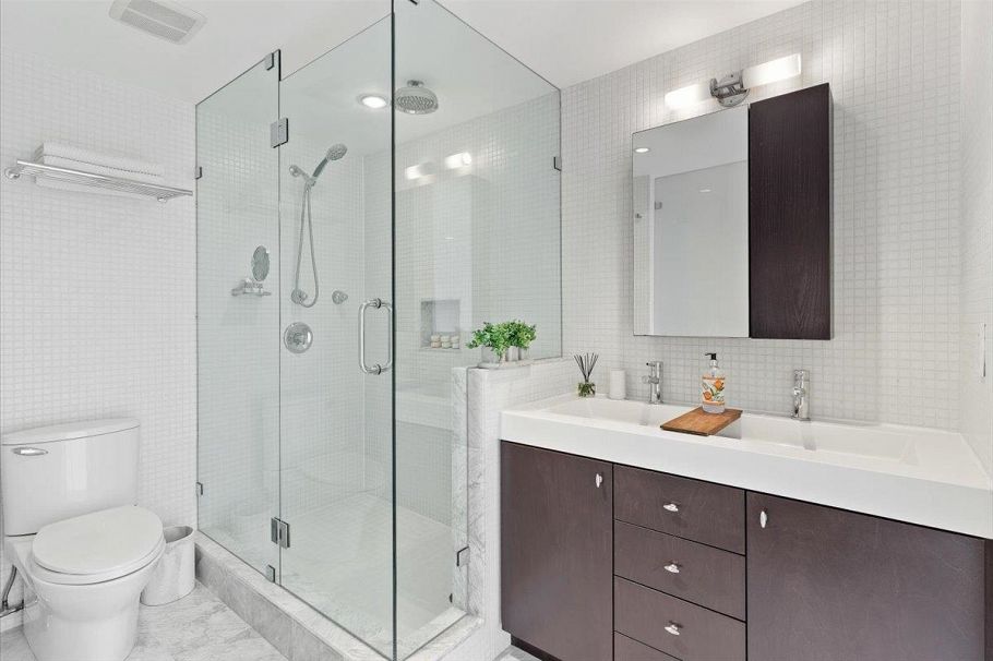 834 W 7th Avenue Vancouver, BC - 21