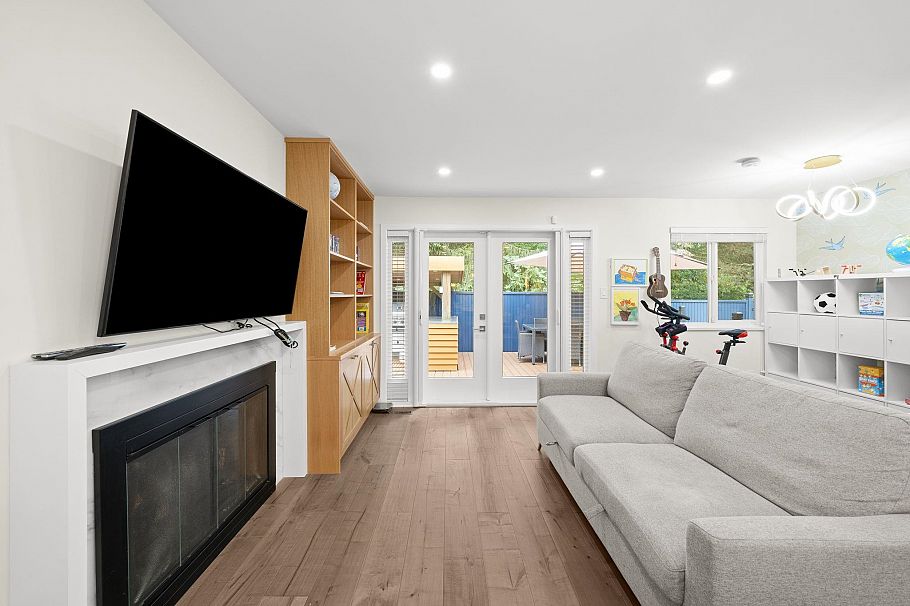 860 Ruckle Court North Vancouver, BC - 12