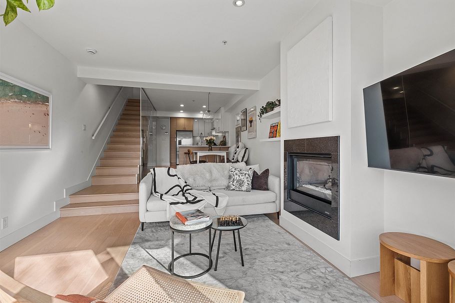 1688 Mclean Drive Vancouver, BC - 8