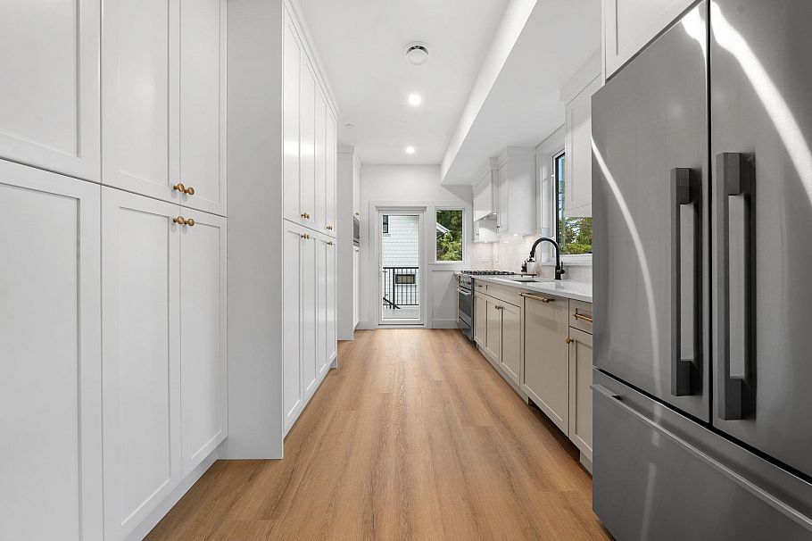 2528 Mcgill Street Vancouver, BC - 11