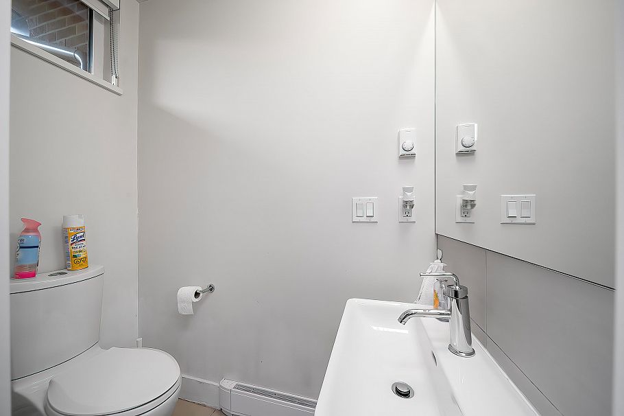 5532 Oak Street Vancouver, BC - 12