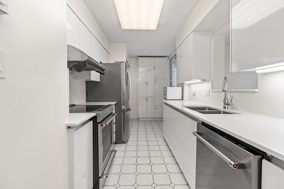 401 1235 W Broadway Vancouver, BC - 15