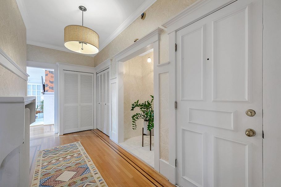 303 1131 W 11th Avenue Vancouver, BC - 12