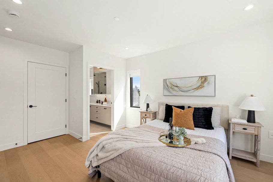 1 2247 Parker Street Vancouver, BC - 20