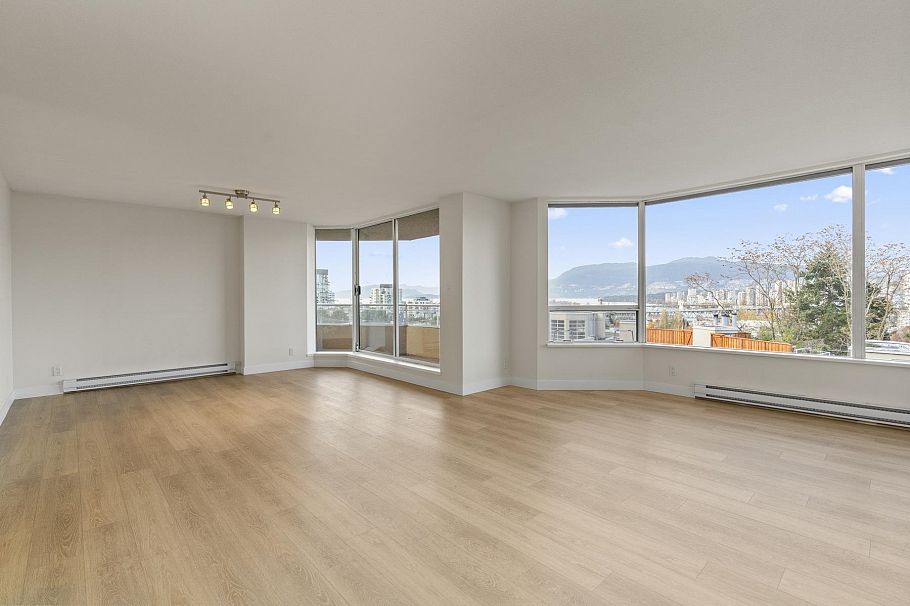 401 1235 W Broadway Vancouver, BC - 1