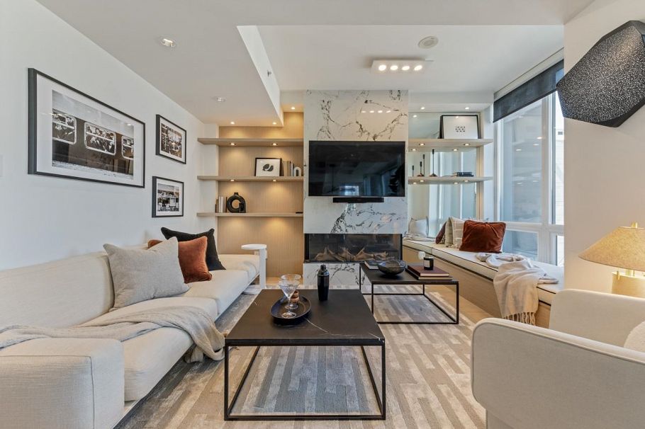 1902 1055 Richards Street Vancouver, BC - 3