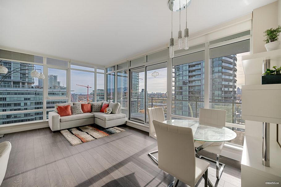 1907 2008 Rosser Avenue Burnaby, BC - 4