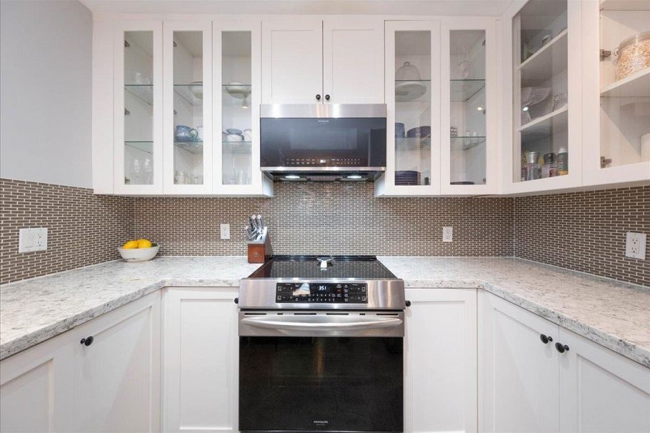 1846 W 1st Avenue Vancouver, BC - 11