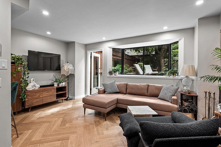 1922 W 7th Avenue Vancouver, BC - 3