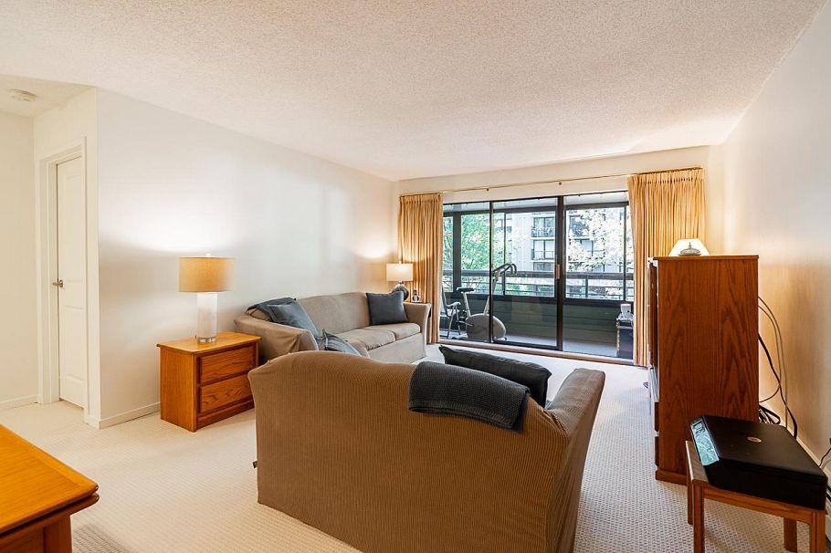 208 1355 Harwood Street Vancouver, BC - 16