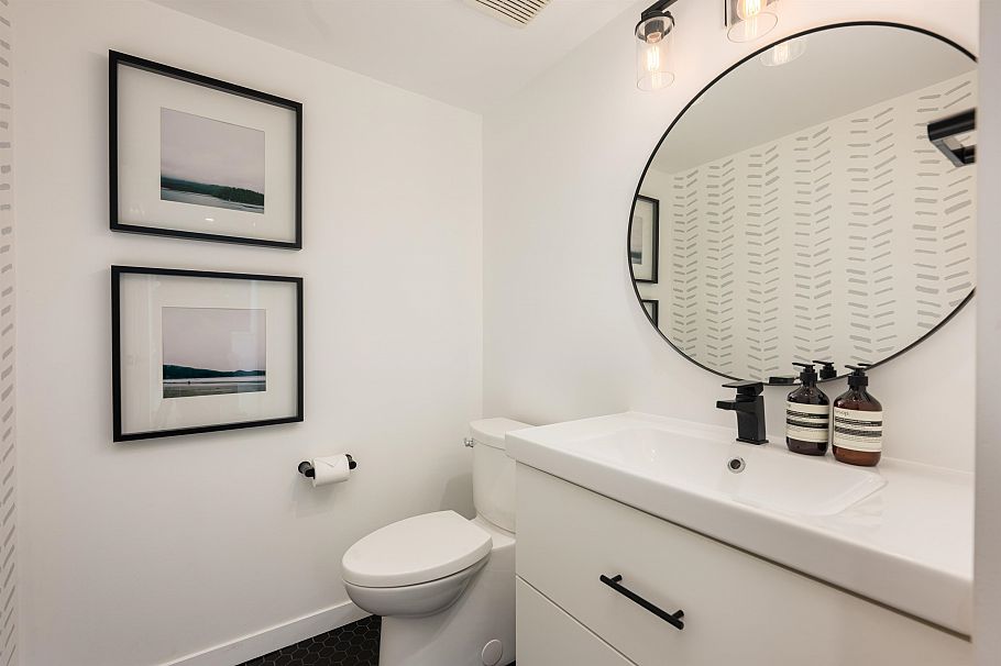 48 1001 Northlands Drive North Vancouver, BC - 4