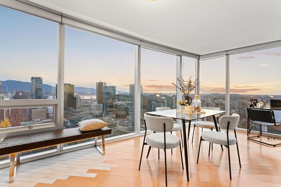 3204 938 Nelson Street Vancouver, BC - 5