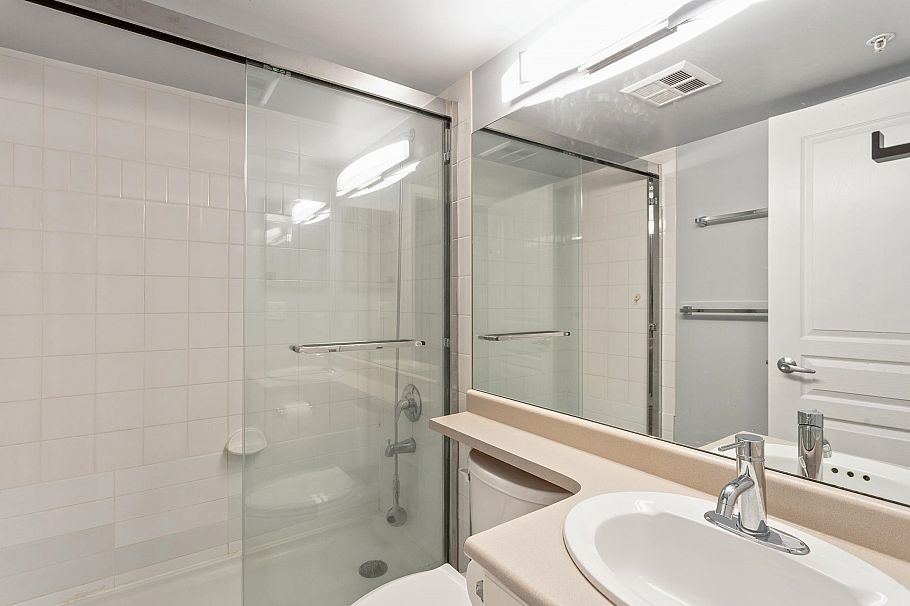 803 3438 Vanness Avenue Vancouver, BC - 11